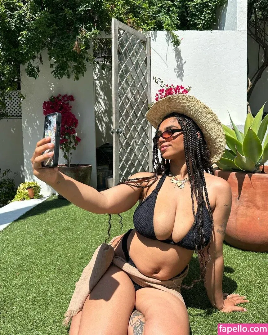 Taylor Giavasis Onlyfans Photo Gallery 