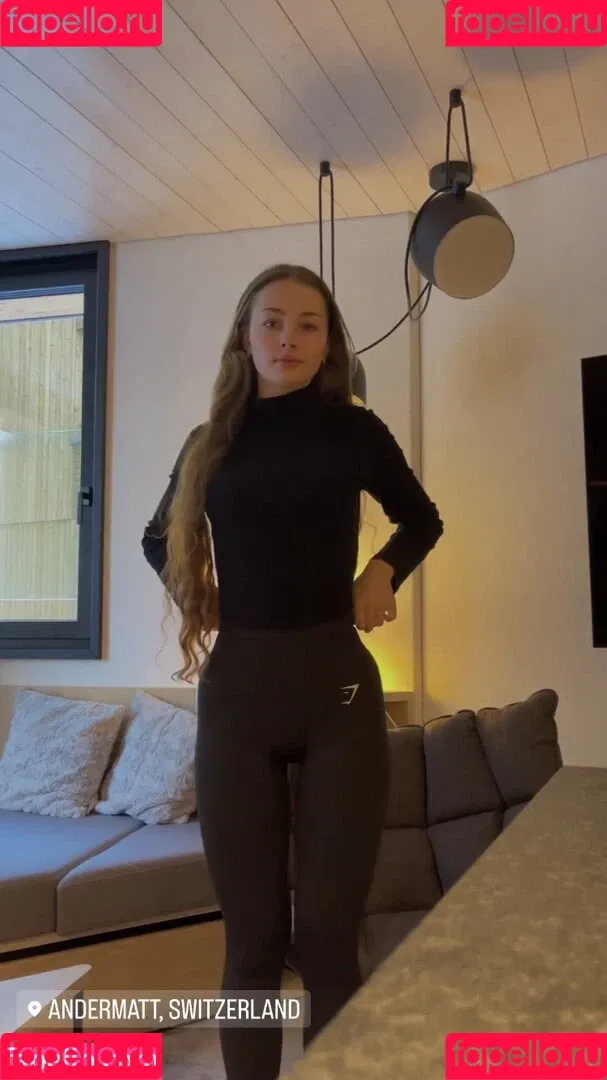 Mara Kasir Onlyfans Photo Gallery 