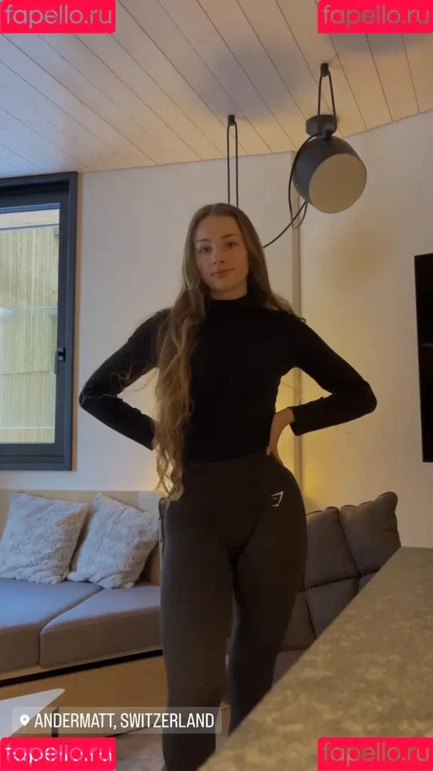 Mara Kasir Onlyfans Photo Gallery 