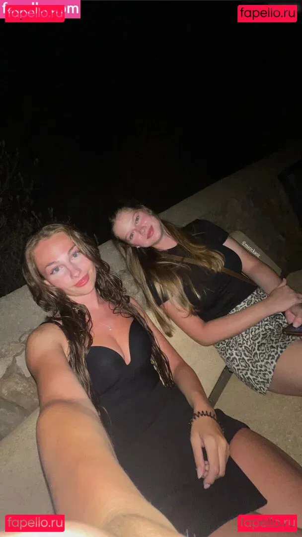 Mara Kasir Onlyfans Photo Gallery 