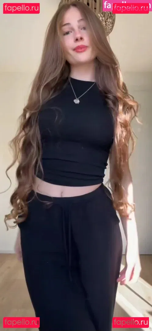 Mara Kasir Onlyfans Photo Gallery 