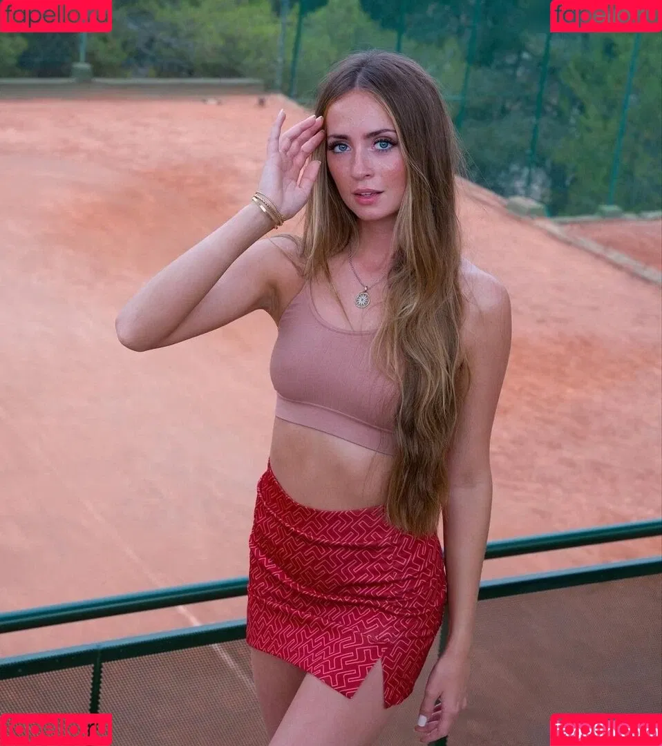 Lea Katharina Maria Onlyfans Photo Gallery 
