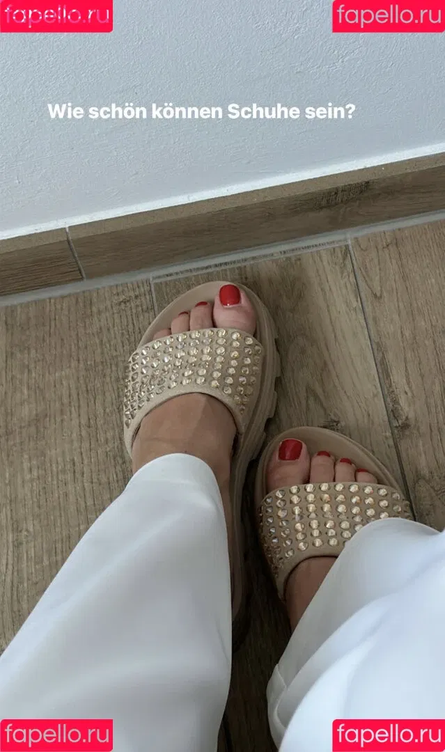 Lea Katharina Maria Onlyfans Photo Gallery 