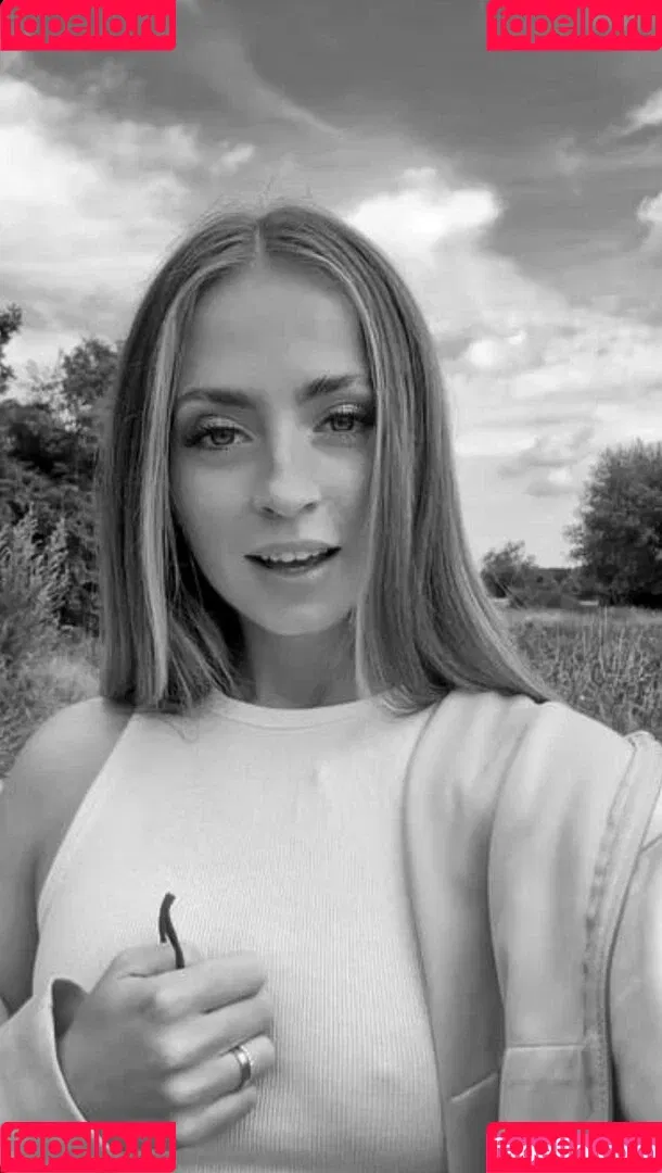 Lea Katharina Maria Onlyfans Photo Gallery 