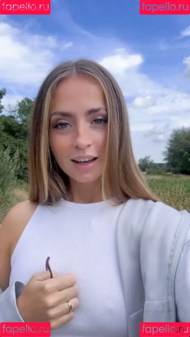 Lea Katharina Maria Onlyfans Photo Gallery 
