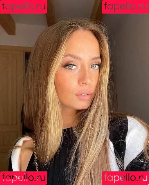 Lea Katharina Maria Onlyfans Photo Gallery 