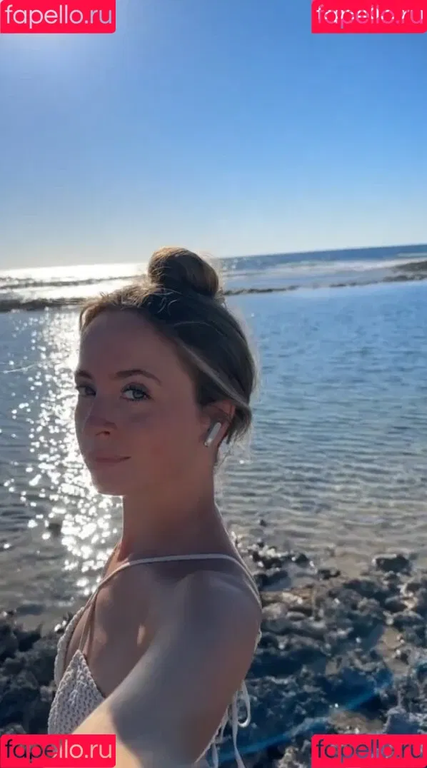 Lea Katharina Maria Onlyfans Photo Gallery 