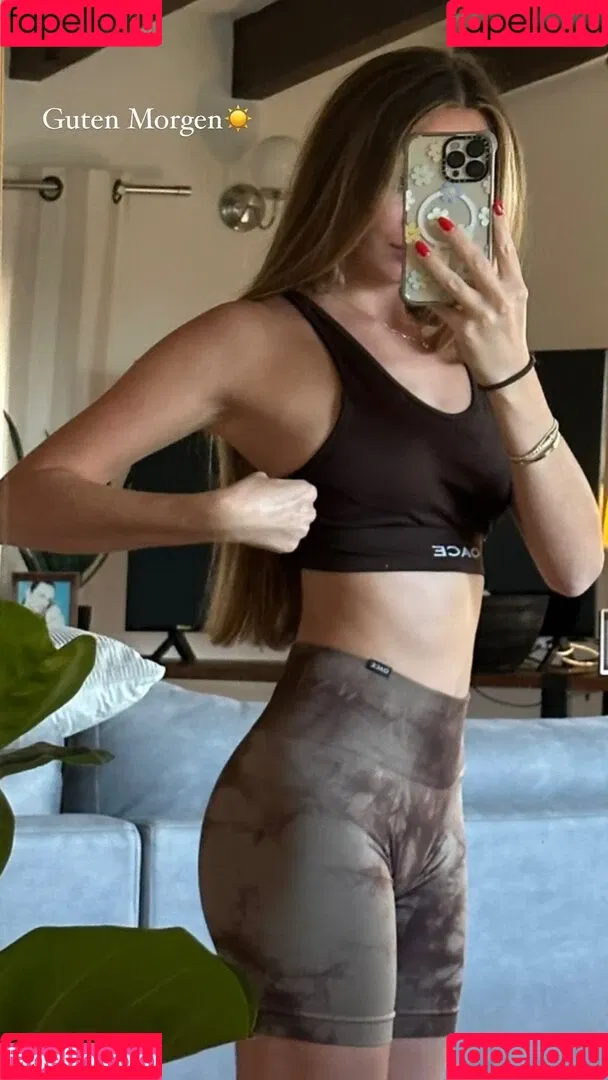 Lea Katharina Maria Onlyfans Photo Gallery 