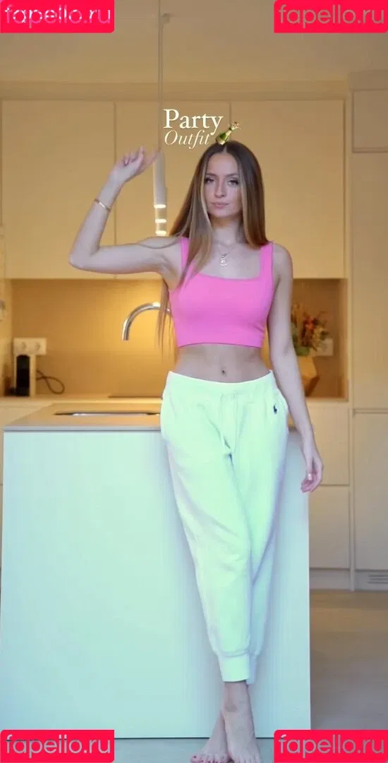 Lea Katharina Maria Onlyfans Photo Gallery 