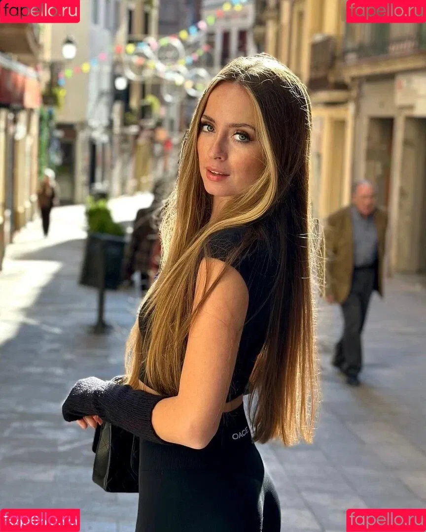 Lea Katharina Maria Onlyfans Photo Gallery 