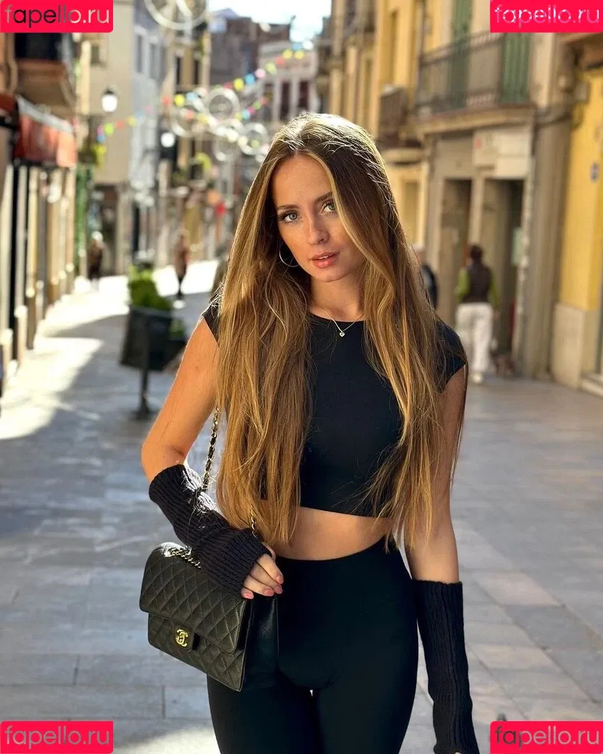Lea Katharina Maria Onlyfans Photo Gallery 