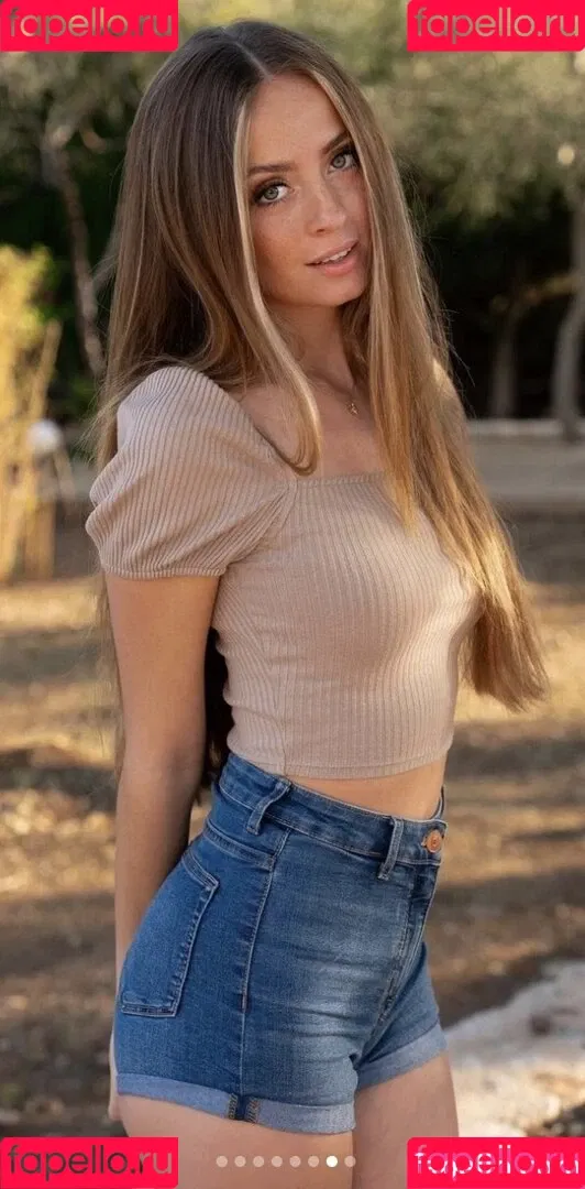 Lea Katharina Maria Onlyfans Photo Gallery 
