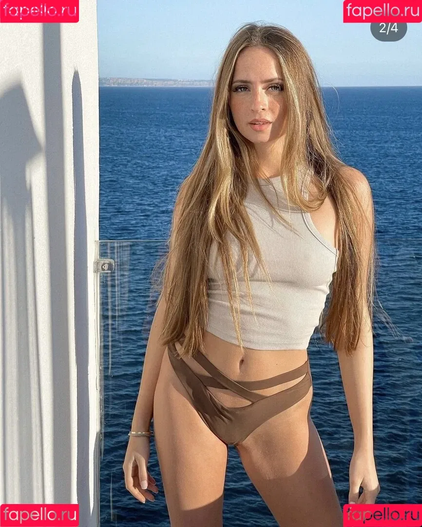 Lea Katharina Maria Onlyfans Photo Gallery 