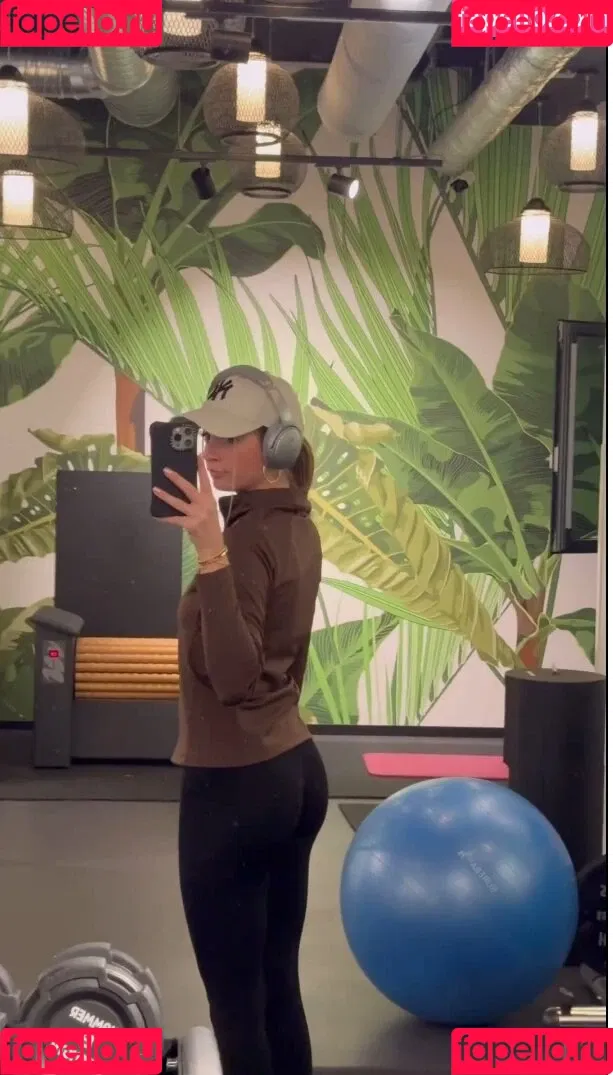 Lea Katharina Maria Onlyfans Photo Gallery 