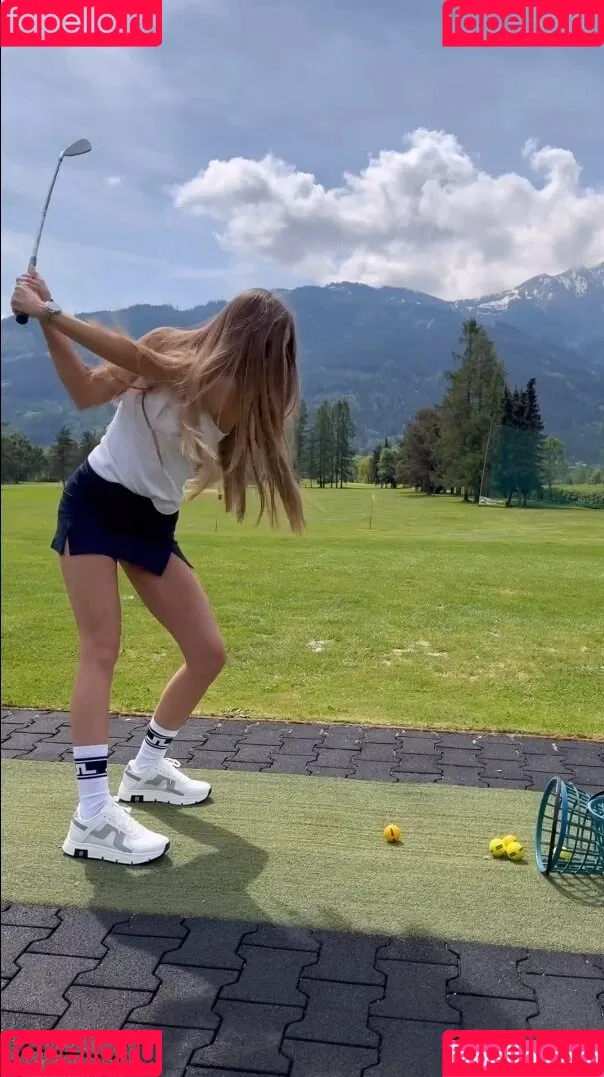 Lea Katharina Maria Onlyfans Photo Gallery 