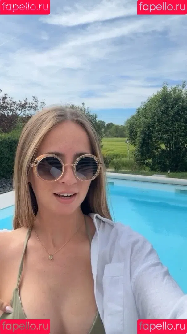 Lea Katharina Maria Onlyfans Photo Gallery 