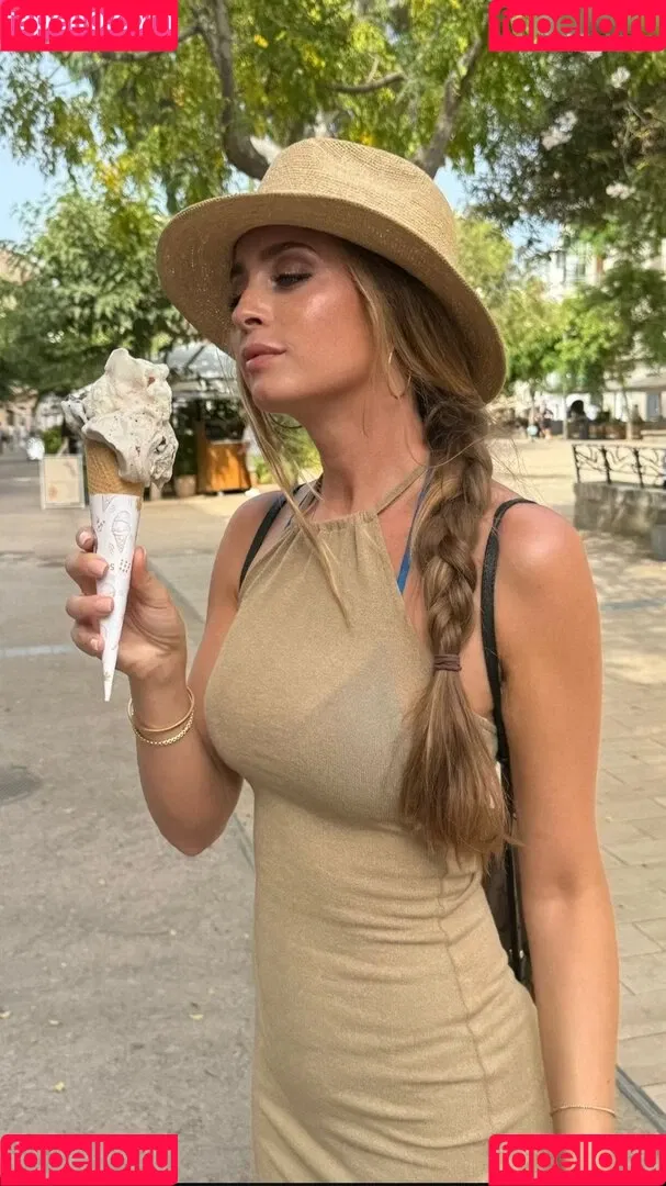 Lea Katharina Maria Onlyfans Photo Gallery 