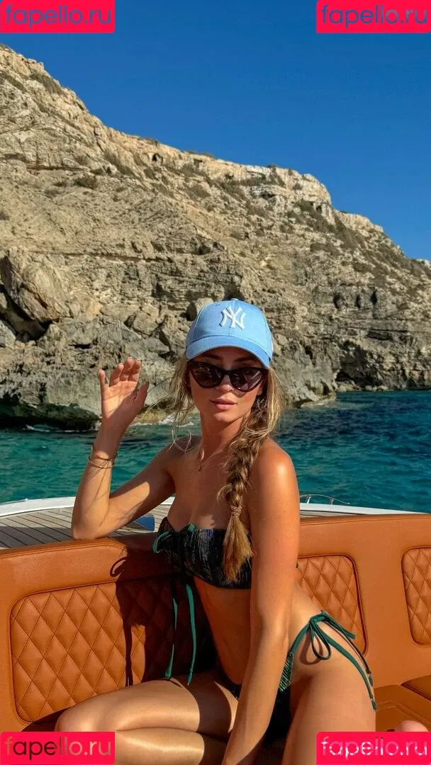 Lea Katharina Maria Onlyfans Photo Gallery 
