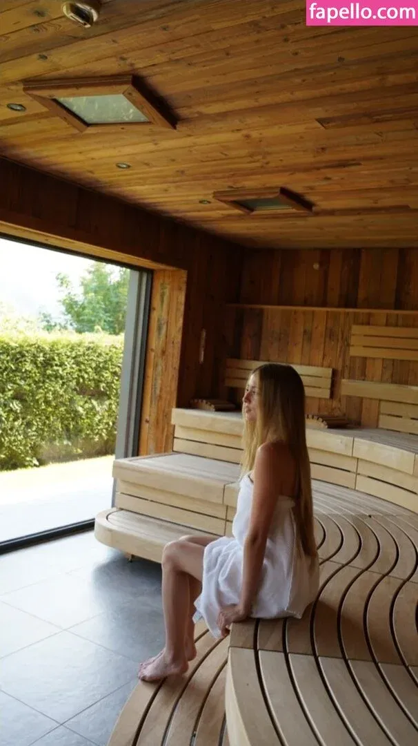 Lea Katharina Maria Onlyfans Photo Gallery 