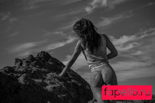 Elena Fernandes Nude Onlyfans Photo 18