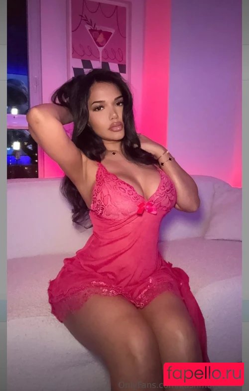 Kashman Bains Nude Onlyfans Photo 39