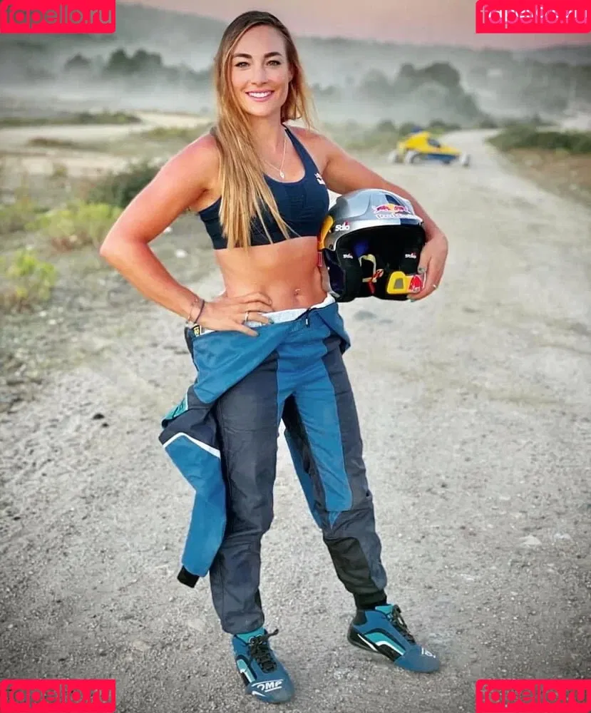 Dorothea Wierer Onlyfans Photo Gallery 