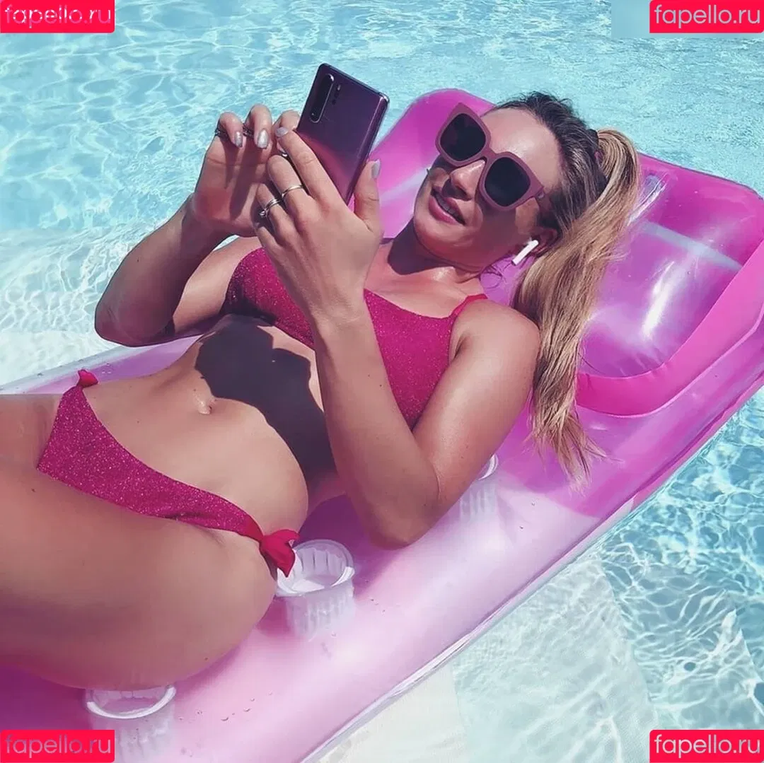 Dorothea Wierer Onlyfans Photo Gallery 