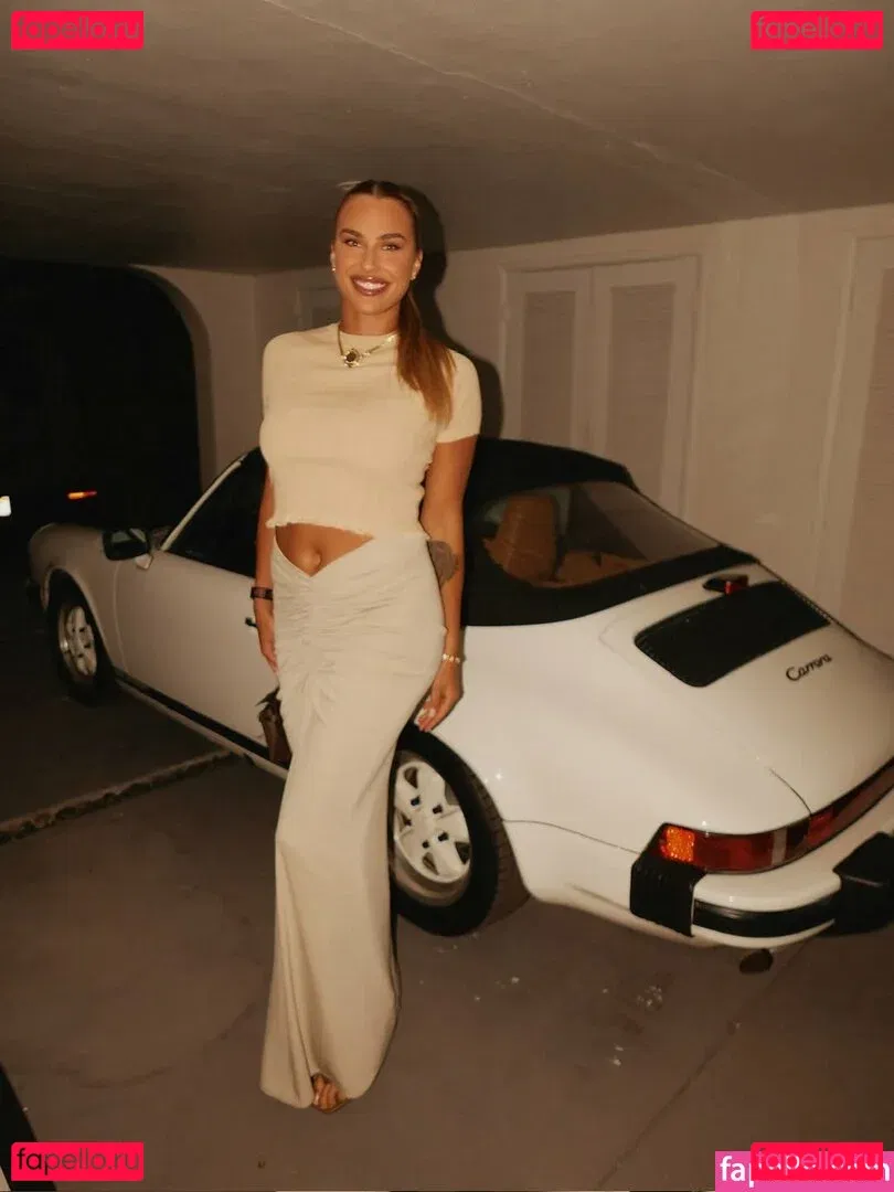 Aryna Sabalenka Onlyfans Photo Gallery 