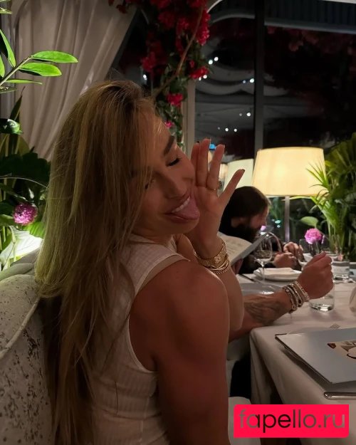 Aryna Sabalenka Onlyfans Photo Gallery 