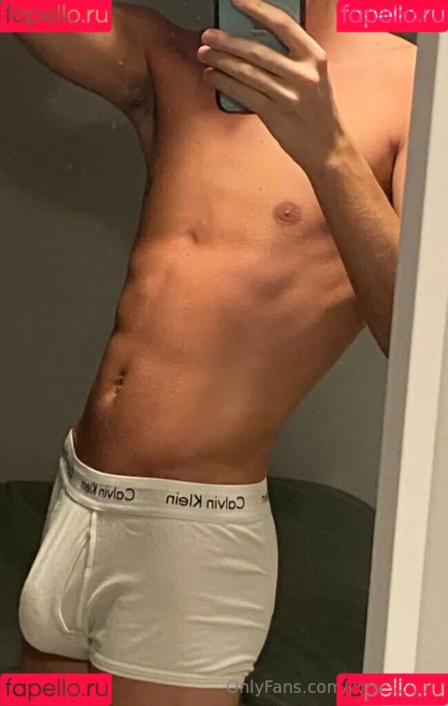 jxmes2004 Onlyfans Photo Gallery 