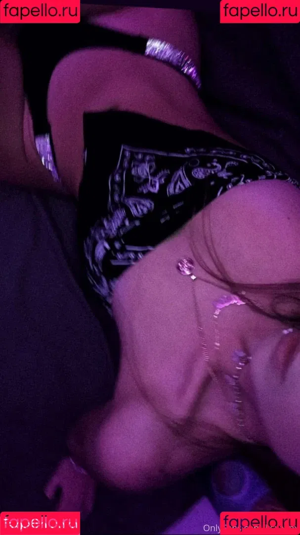 ksxaanx Onlyfans Photo Gallery 