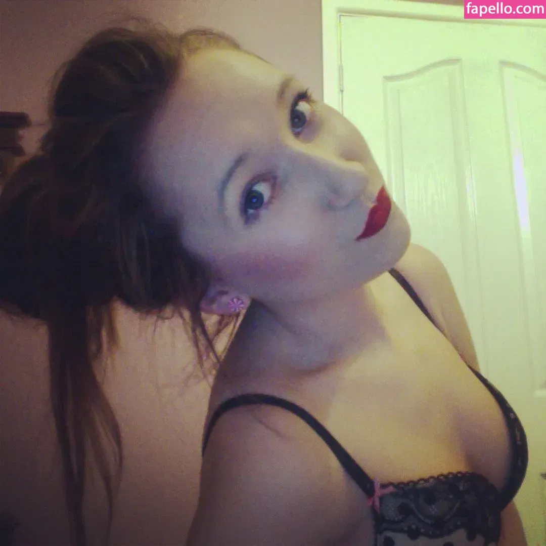 Vixylixxx Onlyfans Photo Gallery 