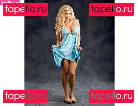 WWE Torrie Wilson Onlyfans Photo Gallery 