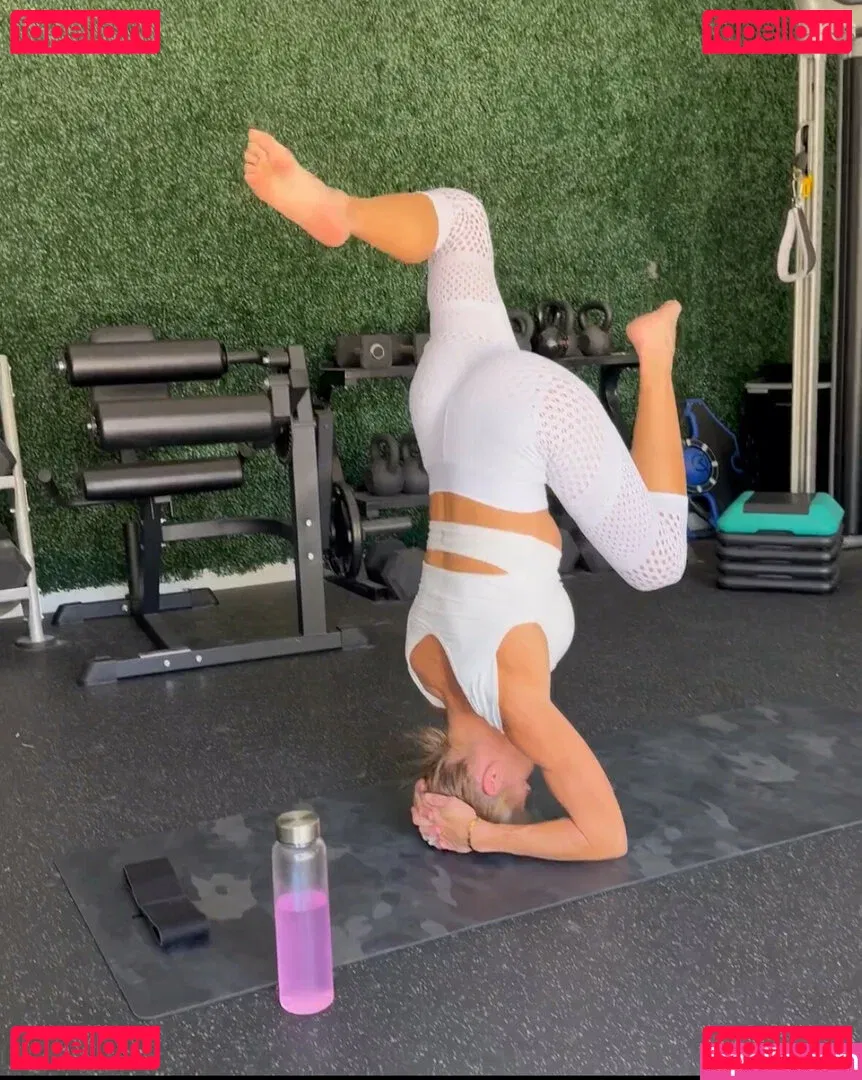 WWE Torrie Wilson Onlyfans Photo Gallery 