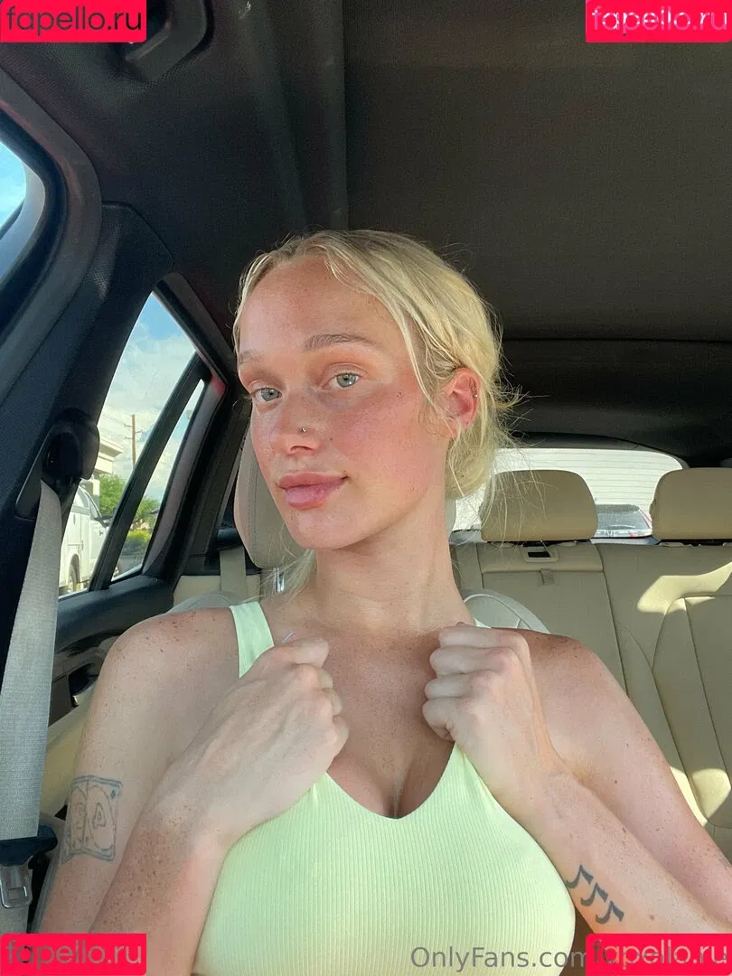 Lexie Wilcox & Lanie Wilcox Onlyfans Photo Gallery 