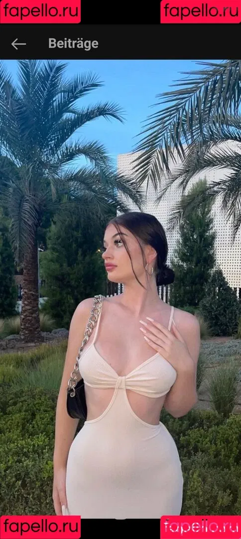 lauraa_.fl Onlyfans Photo Gallery 