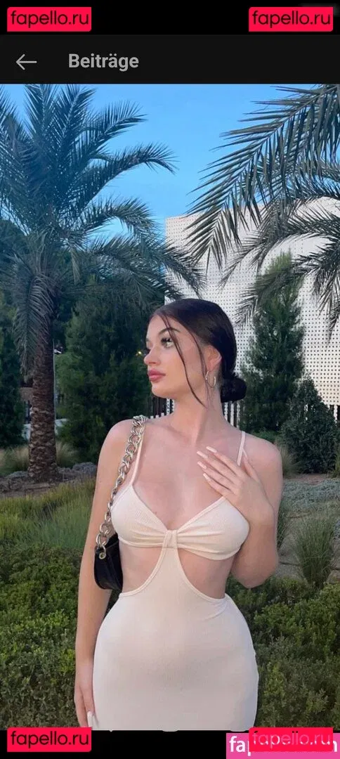 lauraa_.fl Onlyfans Photo Gallery 