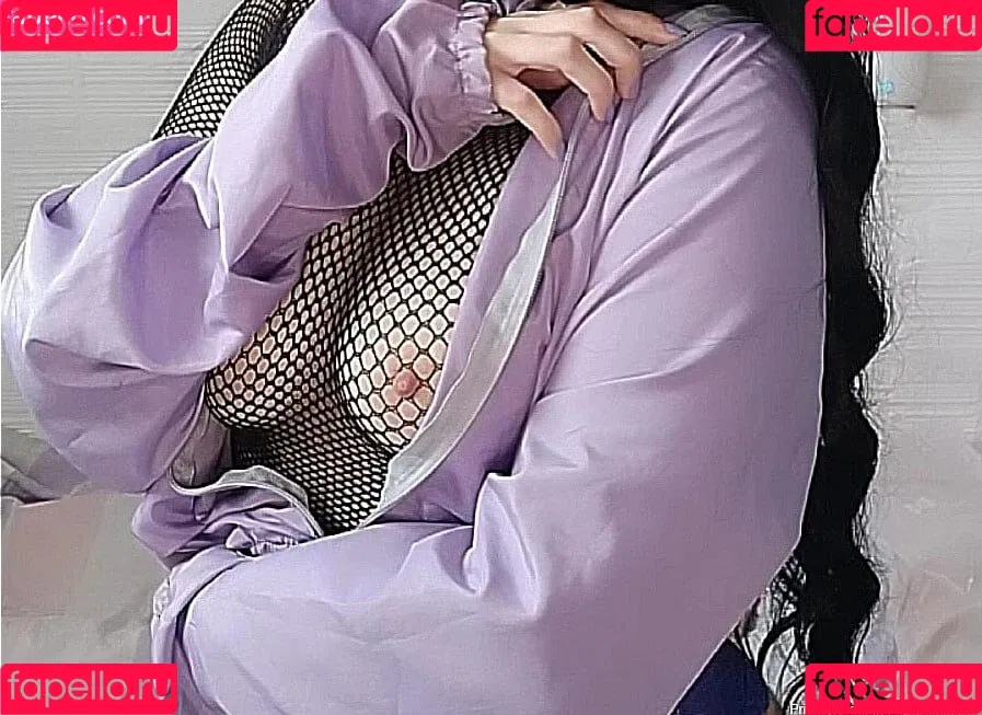 Lua Haru Onlyfans Photo Gallery 