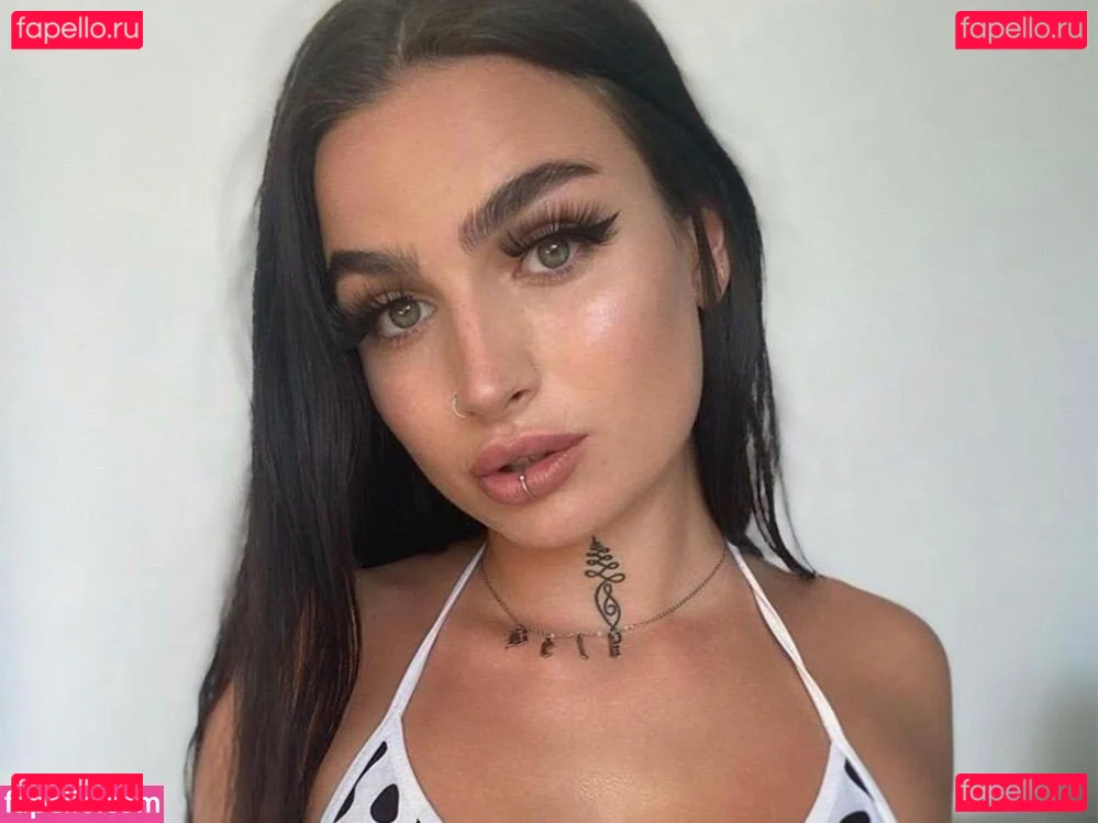 badbbybell Nude Onlyfans Photo 51