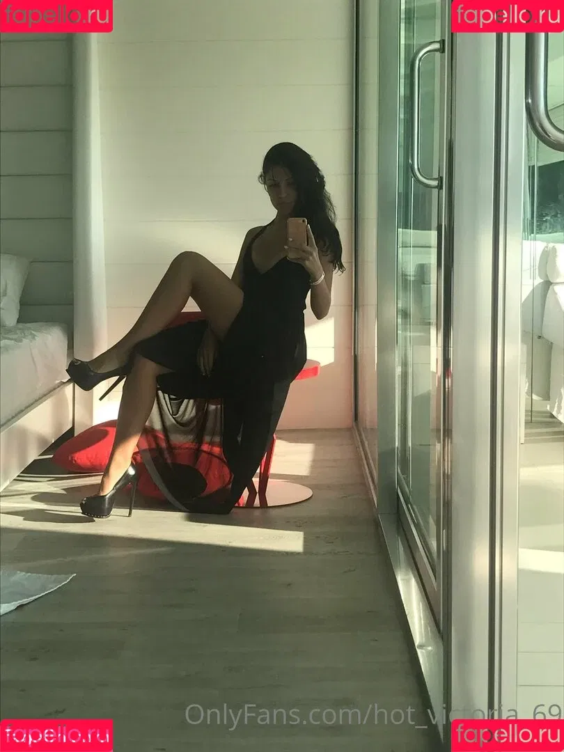 hot_victoria_69 Onlyfans Photo Gallery 