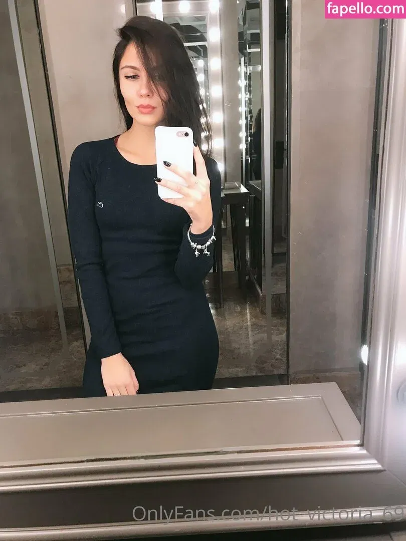 hot_victoria_69 Onlyfans Photo Gallery 