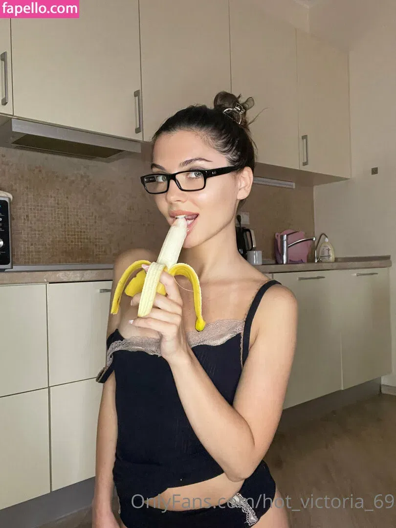 hot_victoria_69 Onlyfans Photo Gallery 