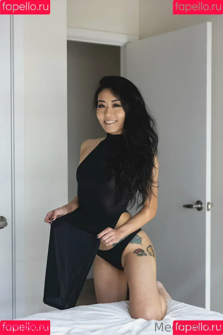 megami Onlyfans Photo Gallery 