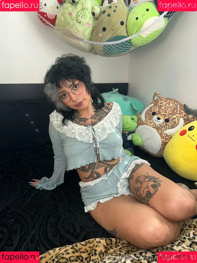 Oni Onlyfans Photo Gallery 