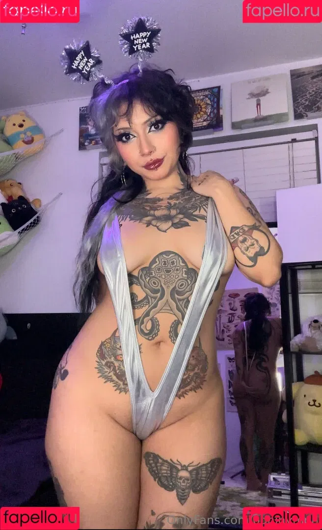 Oni Onlyfans Photo Gallery 