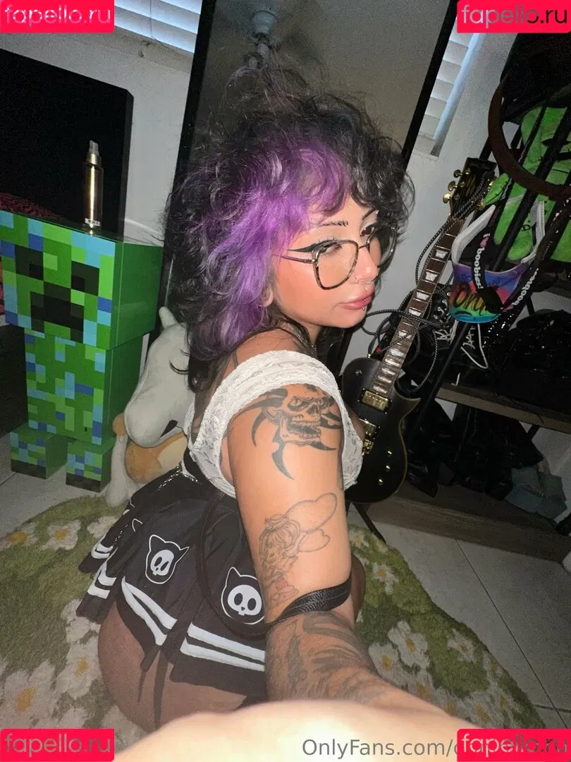 Oni Onlyfans Photo Gallery 