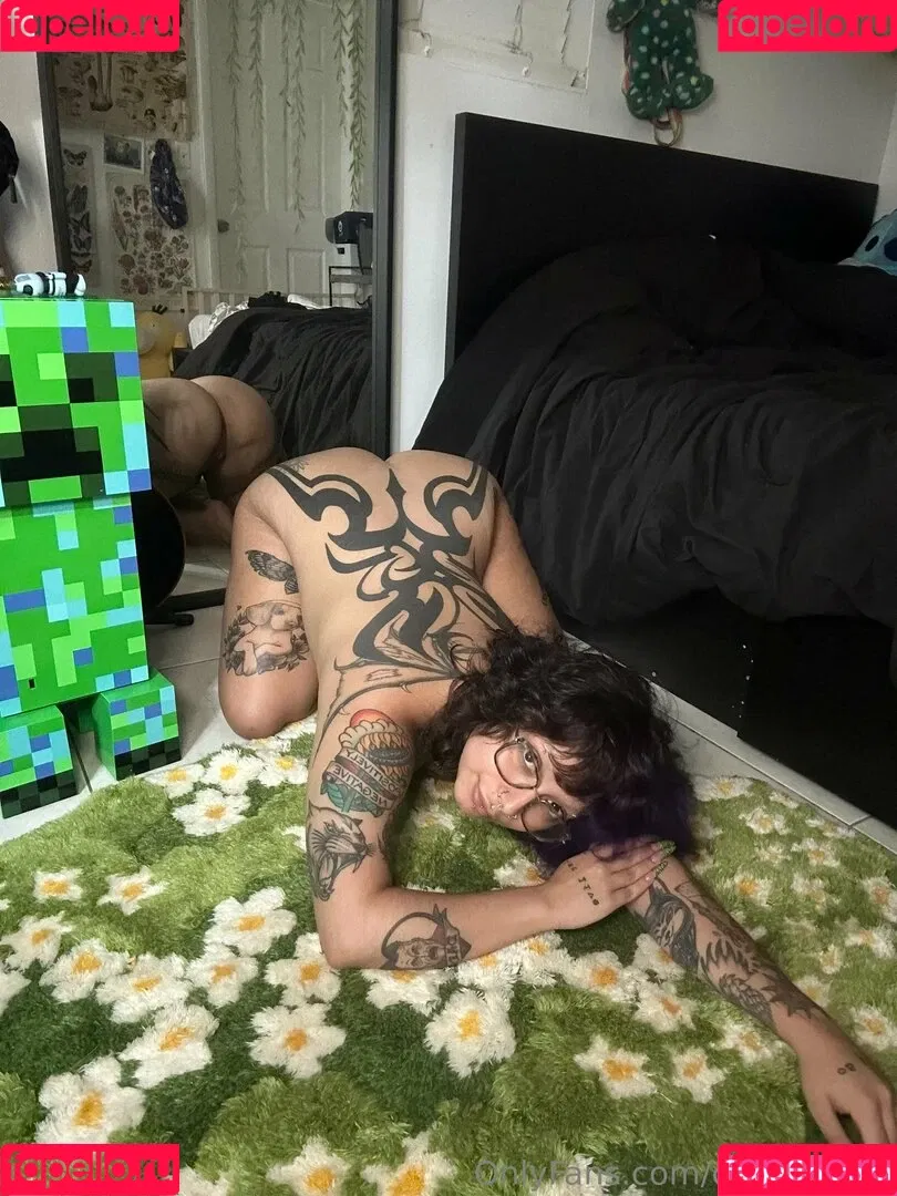 Oni Onlyfans Photo Gallery 