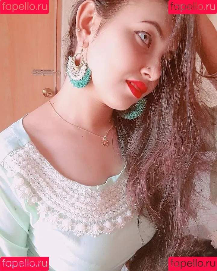Aarohi Verma Onlyfans Photo Gallery 