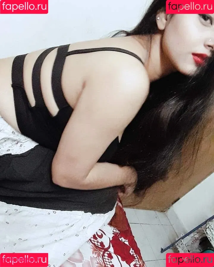 Aarohi Verma Onlyfans Photo Gallery 