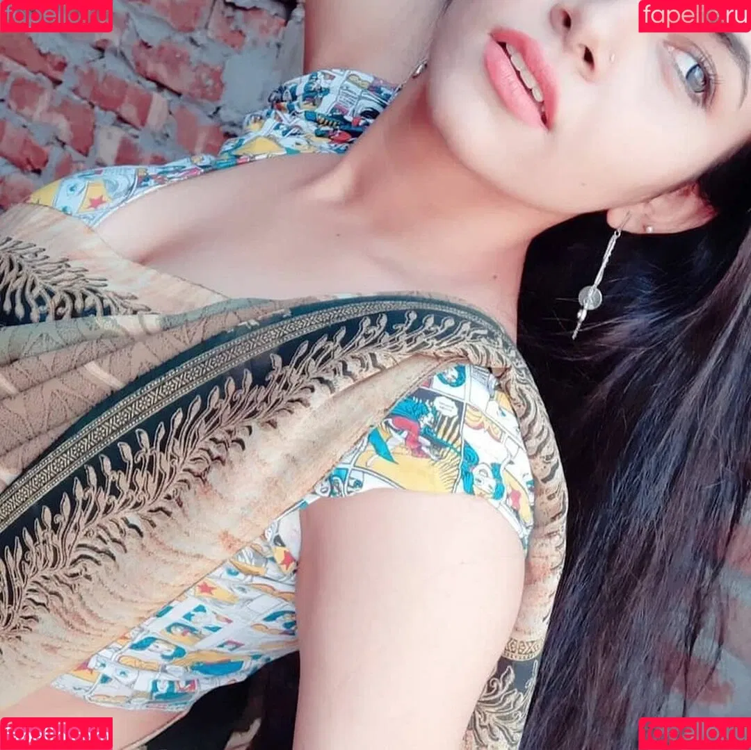 Aarohi Verma Onlyfans Photo Gallery 